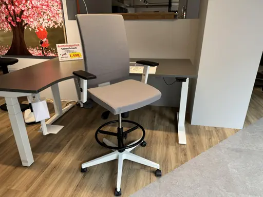 Drehstuhl für höhenverstellbare Tische Navogo Counter